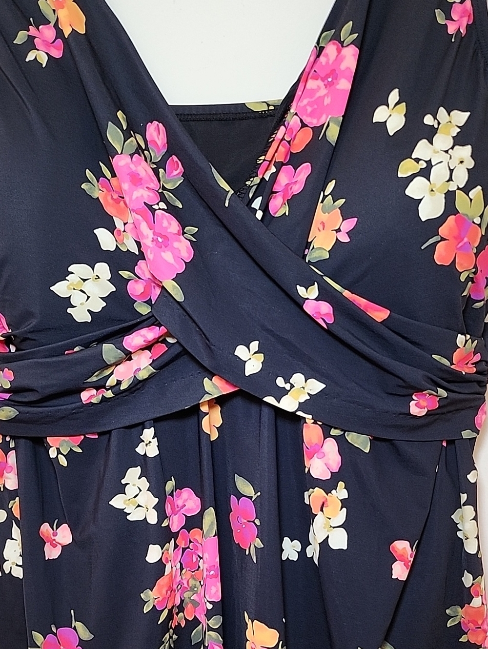 Lands' End Slender Suit wrap dress crossover V-neck Floral Blooms Swimsuit Sz 18 - Picture 9 of 16